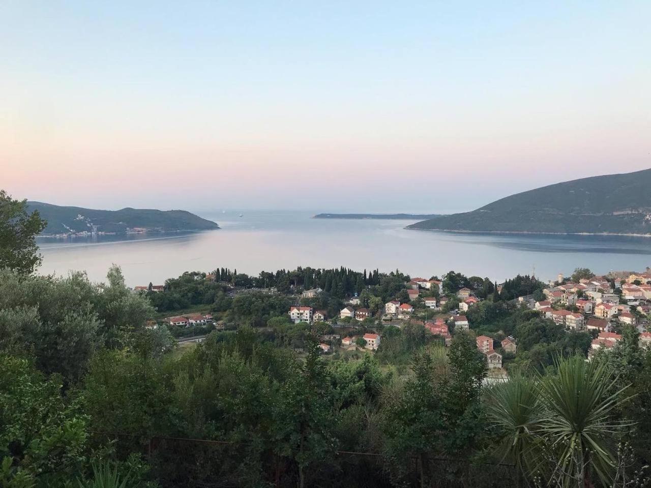 Magnificent Views Apartment Herceg Novi Exteriör bild
